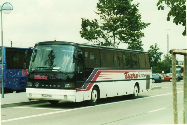 Setra 215 HR Fuchs