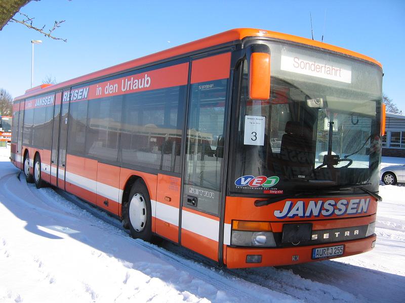Janssen (Setra S 319 NF)