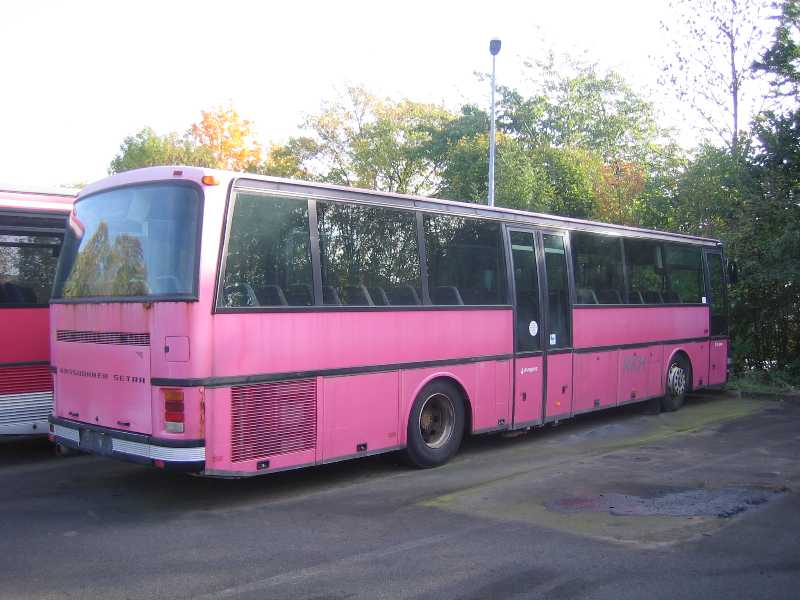 Abgemeldeter Setra S 215 UL RKH-Kassel