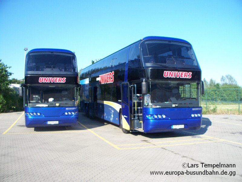 BN-UR 401 + 402 Bonn Univers-Betriebshof 01.06.2009