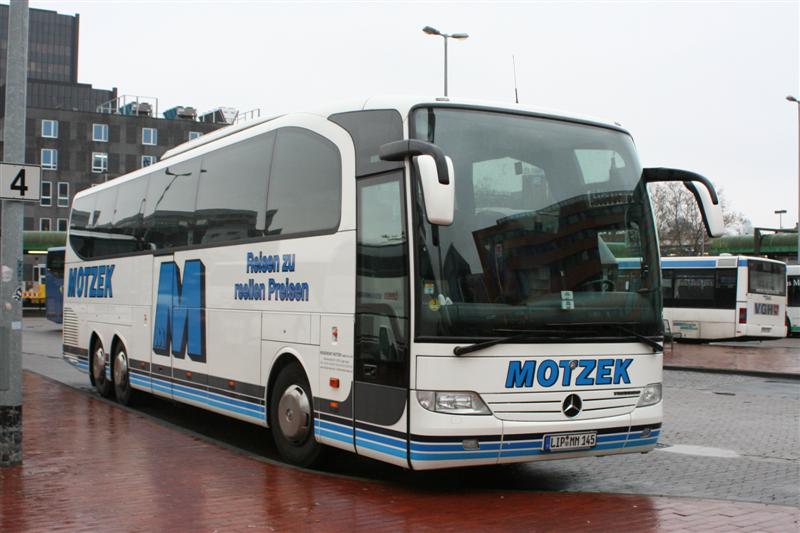 Mercedes O 580-16 RHD Motzek LIP-MM 145