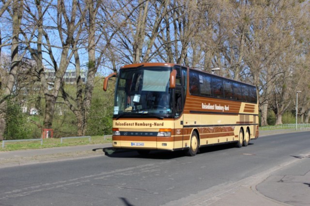 Reisedienst Hamburg-Nord HH-ZZ 1483