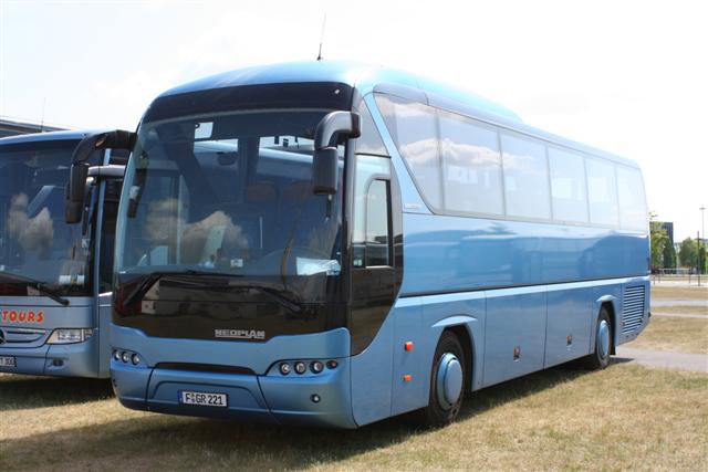 Neoplan N 2216 SHD Tourliner F-GR 221