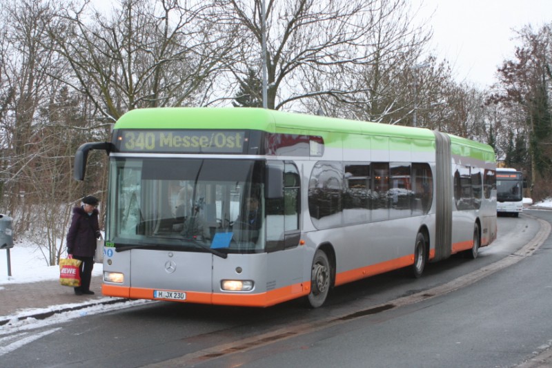 üstra-reisen H-JX 230