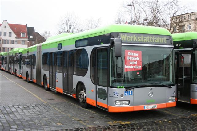 Designer-Citaro O530 G Üstra Hannover beim Streik! Wagen 9109
