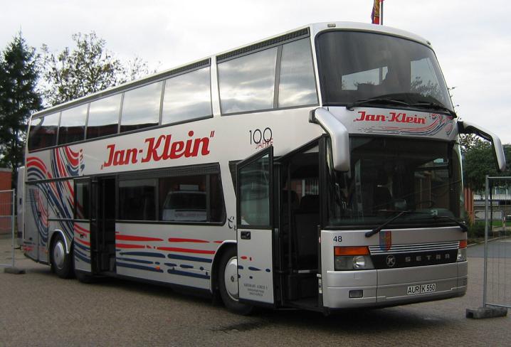 Kreisbahn Aurich (Setra S 328 DT)