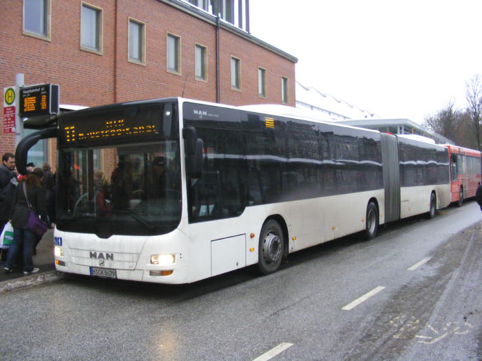 KVG Kiel Vorführbus H-CK 8679