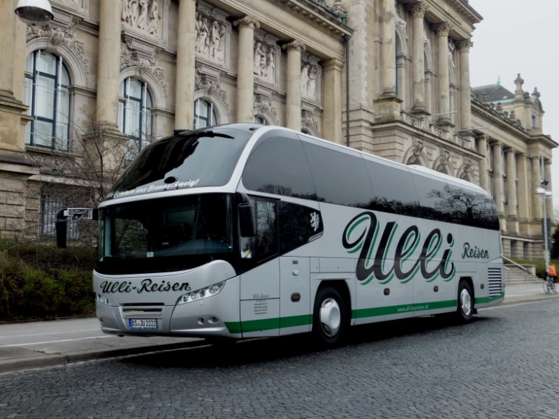 Ulli-Reisen BS-JU 2222